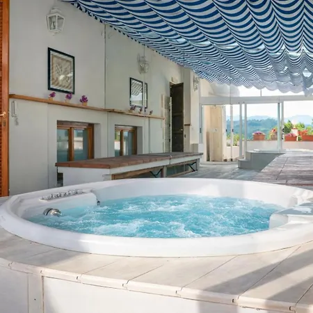 Villa Scappo In Umbria, Elena