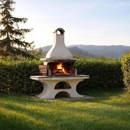 Villa Scappo In Umbria, Elena