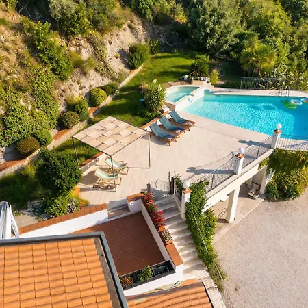 Villa Scappo In Umbria, Elena