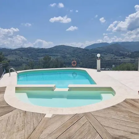 Villa Scappo In Umbria, Elena *