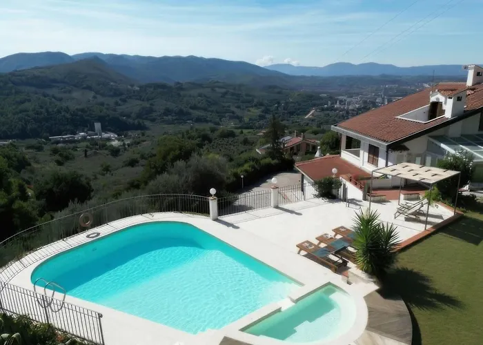 Scappo In Umbria, Elena Villa Terni