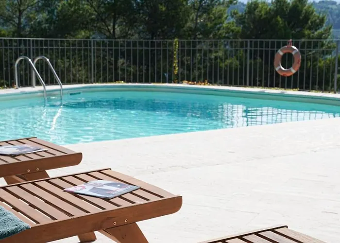 Scappo In Umbria, Elena * Terni