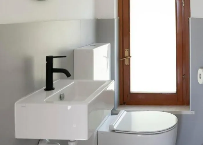 Scappo In Umbria, Elena Villa Terni