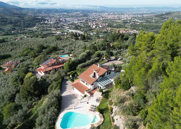 Villa Scappo In Umbria, Elena
